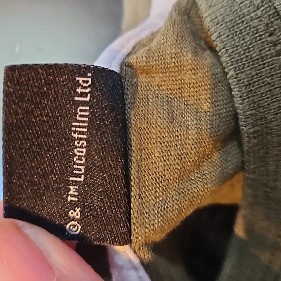 6yrs STARWARS stormtrooper t-shirt khaki green genuine merch good used condition - Picture 8 of 9